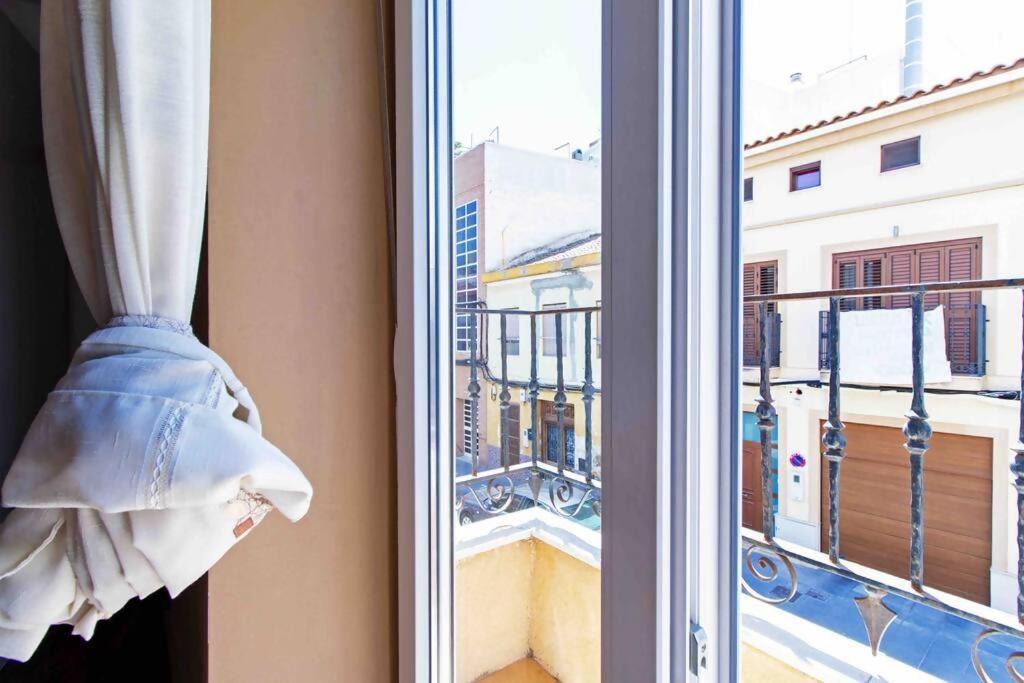 Apartament Acogedor Duplex Con Terraza Interior En La Playa Walencja Zewnętrze zdjęcie